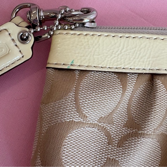 Coach Tan and Cream Signature Wristlet with Dust Bag - Picture 3 of 4
